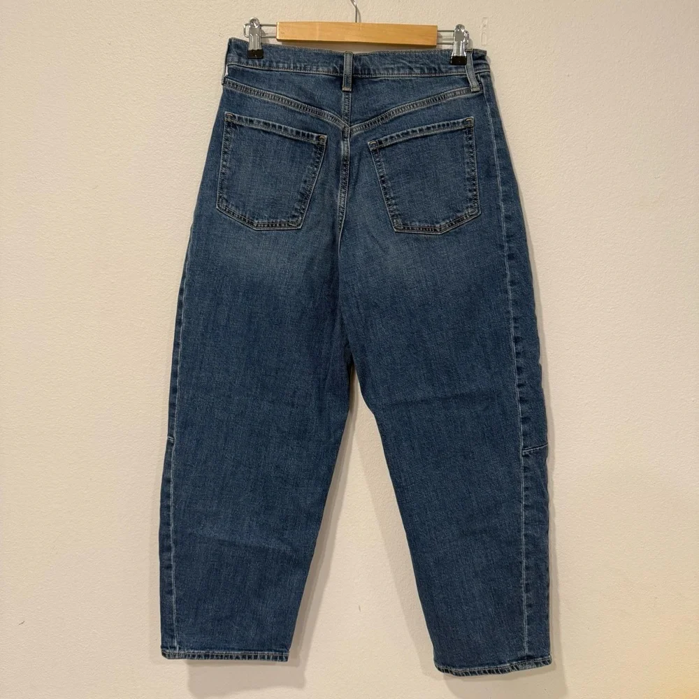 Old Navy High Waisted Barrel Ankle Jeans 8 - Picture 5 of 5